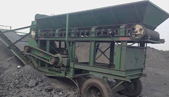 移動式煤矸石粉碎機發貨